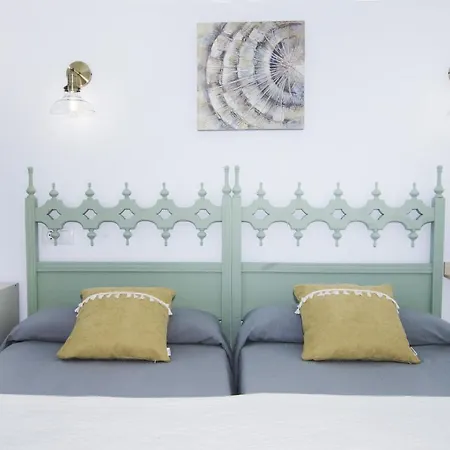 Edificio Arenal アパート カルプ